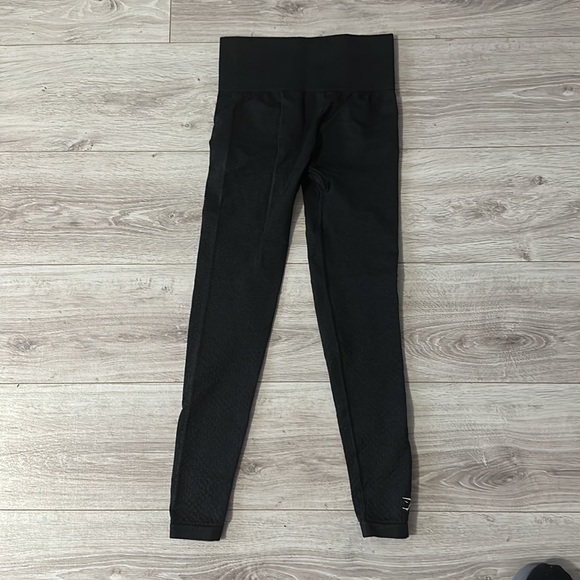 Gymshark high waisted workout leggings - Picture 5 of 6